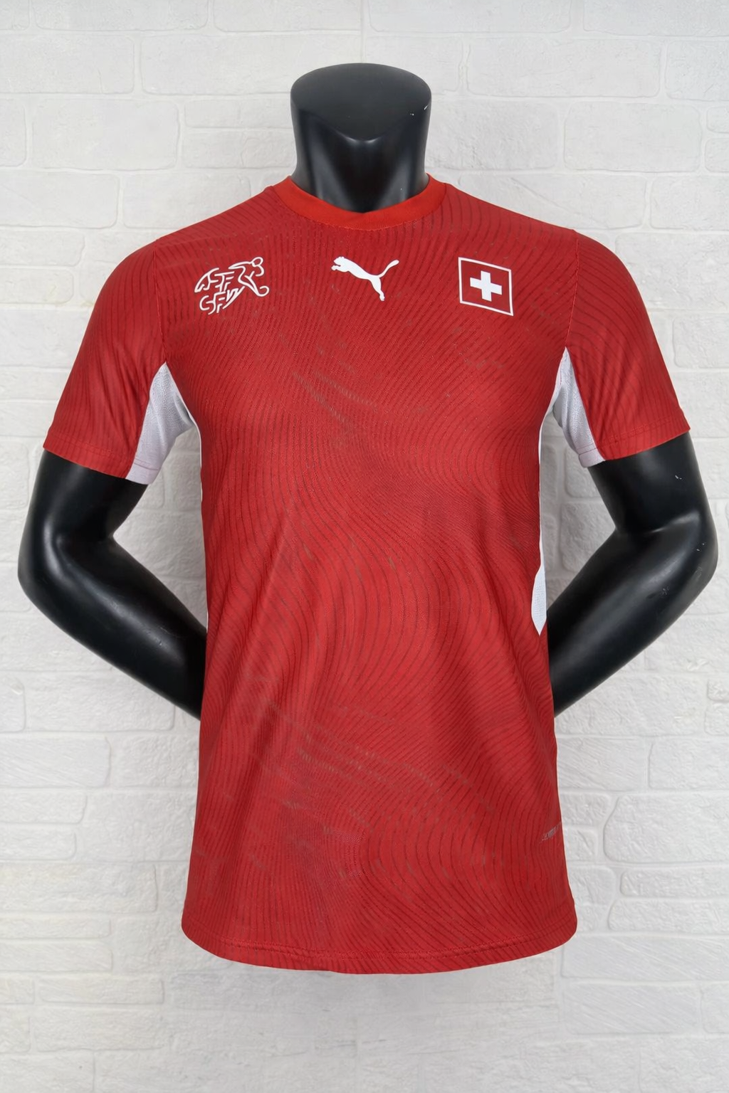 Maillot Suisse Domicile 2026