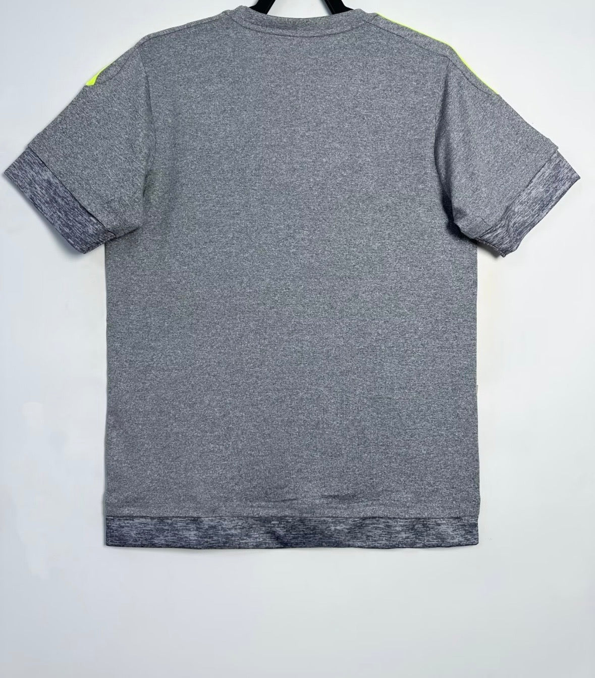 Maillot Rétro Real Madrid Extérieur 2015/2016
