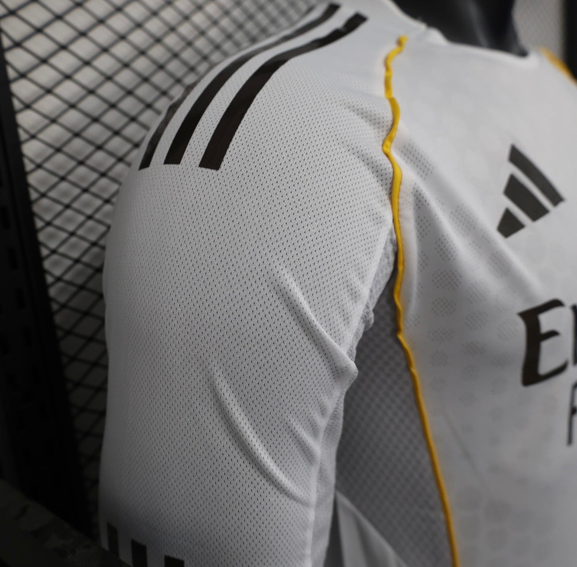 Maillot Real Madrid Domicile Manches Longues 2025/2026